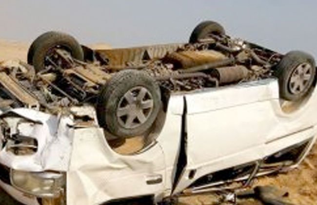 إصابة  شخصًا في انقلاب ميكروباص بالطريق الصحراوي الغربي بالمنيا