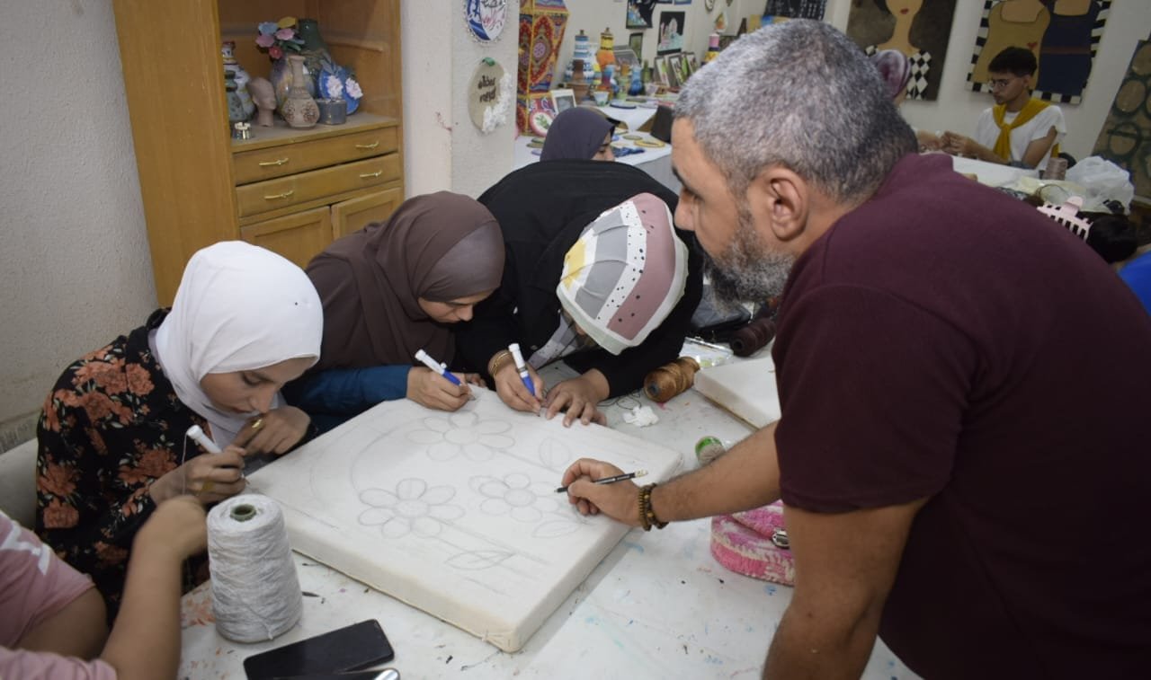 مقتطفات حرفية بالمنيا