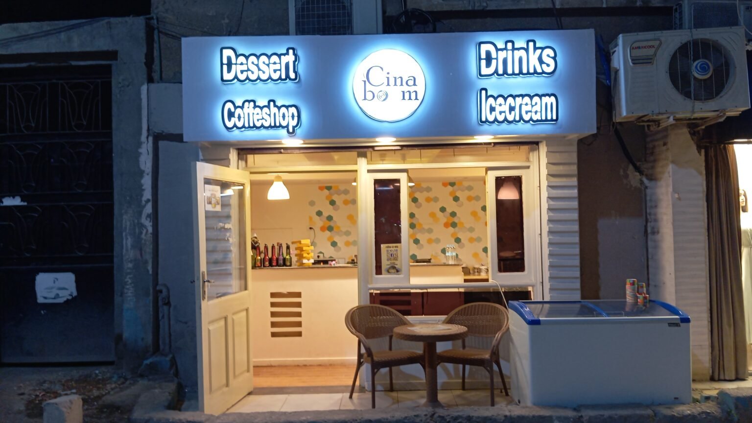 CINABOOM