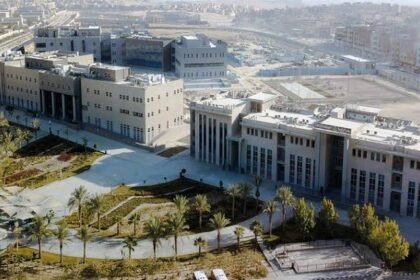 كلية العلاج الطبيعي - جامعة دراية