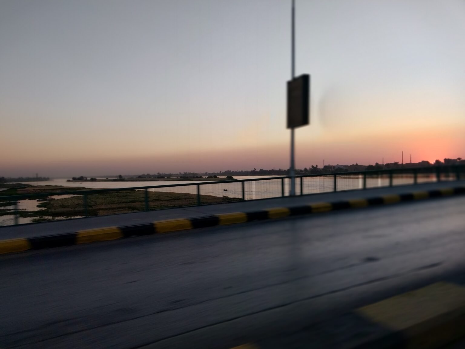 كوبري الأوسط