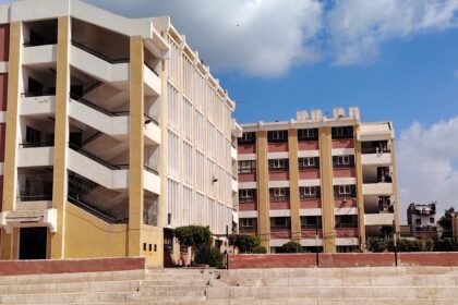 مدرسة بني مزار الثانوية بنين الجديدة