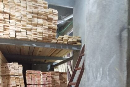مكة لتجارة الأخشاب