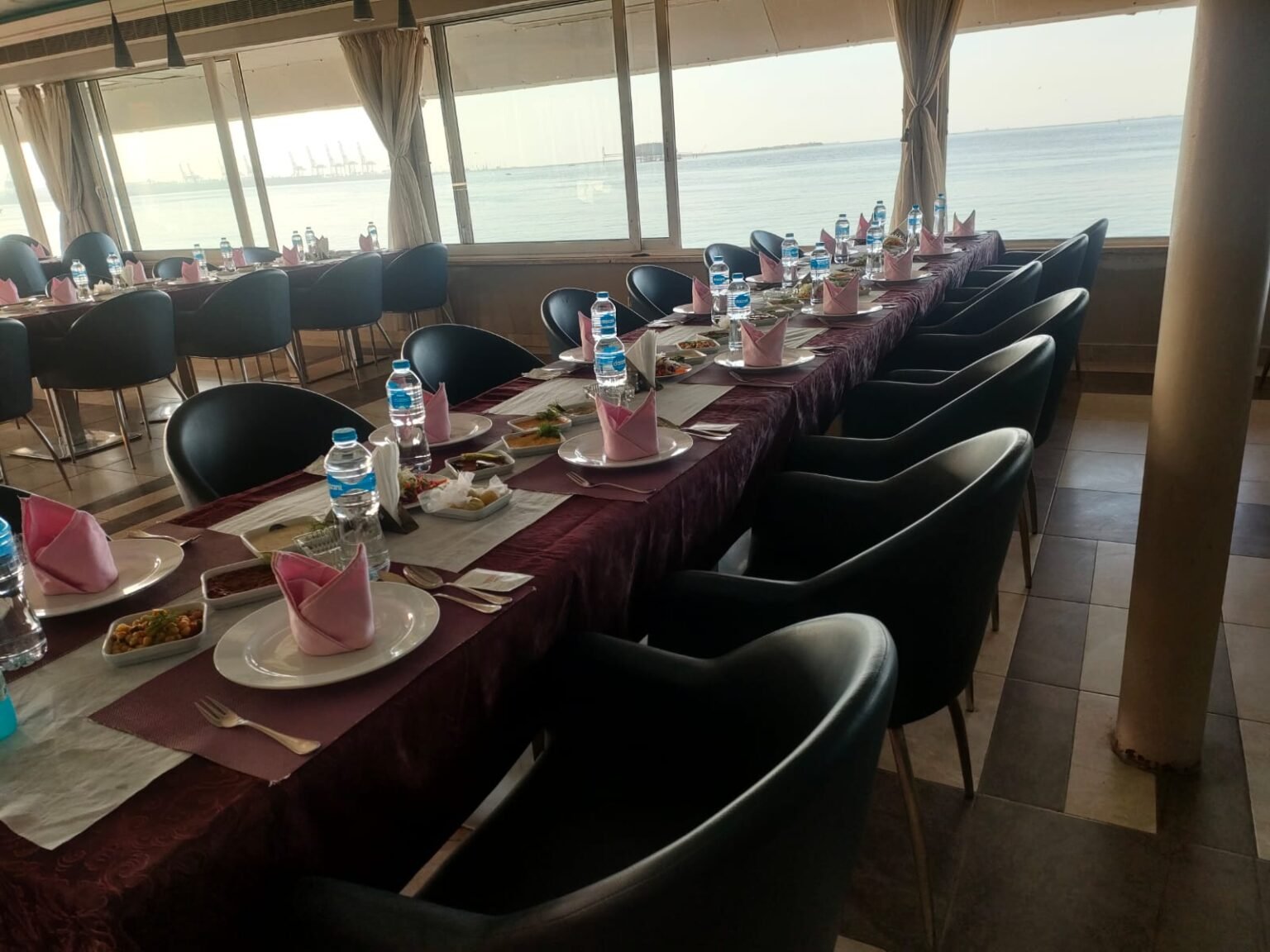 Seagull Restaurant Elmax